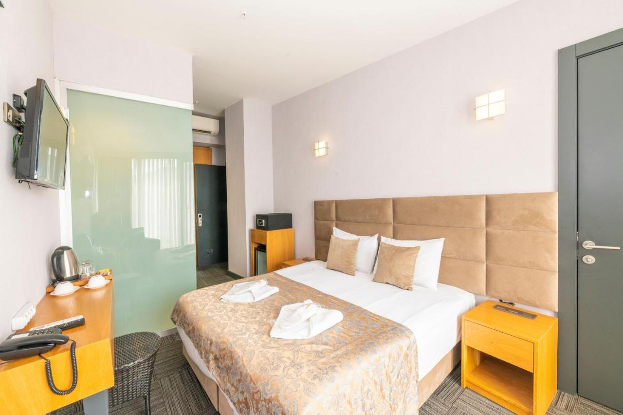 Taksim Hotel V Plus Istanbul Exterior photo