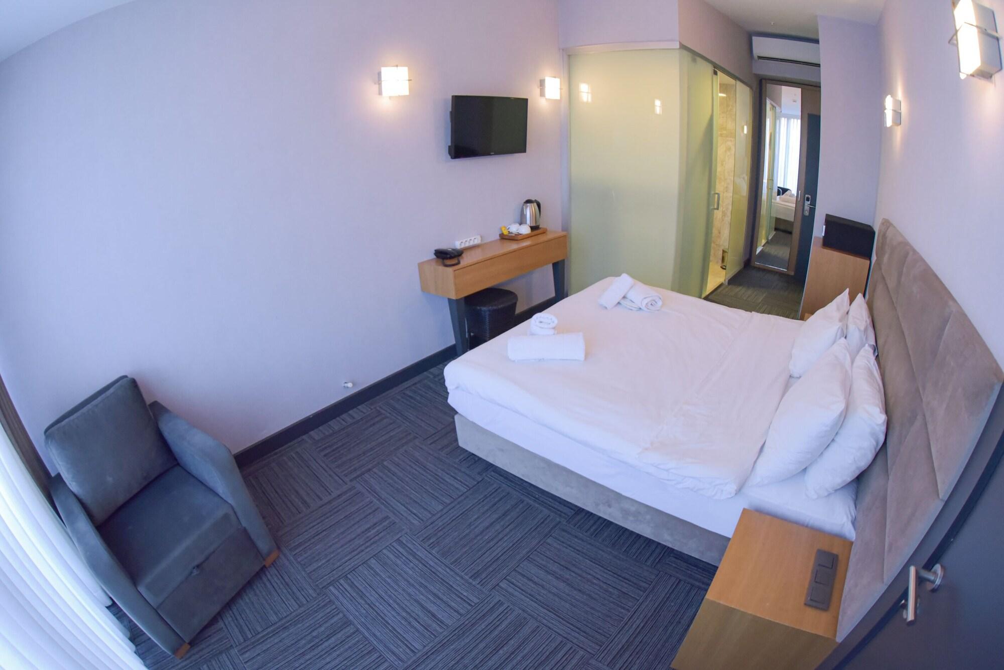 Taksim Hotel V Plus Istanbul Exterior photo