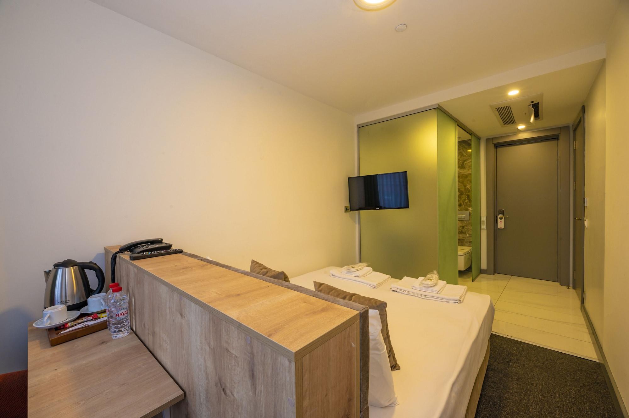 Taksim Hotel V Plus Istanbul Exterior photo
