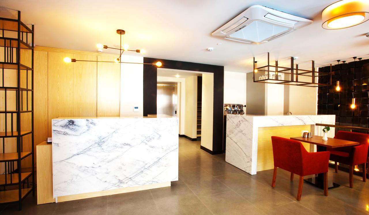 Taksim Hotel V Plus Istanbul Exterior photo