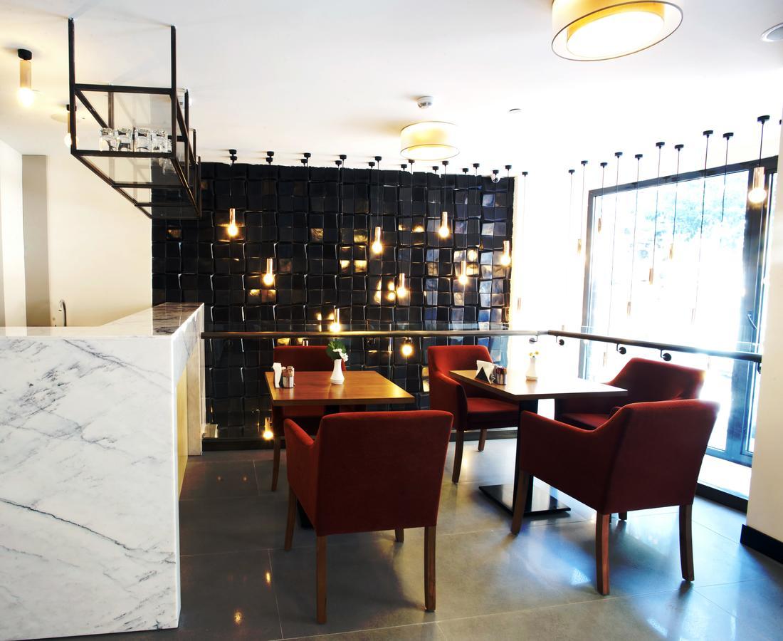 Taksim Hotel V Plus Istanbul Exterior photo